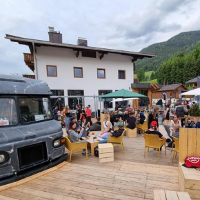 Hike & Bike Hostel mit Jokercard
